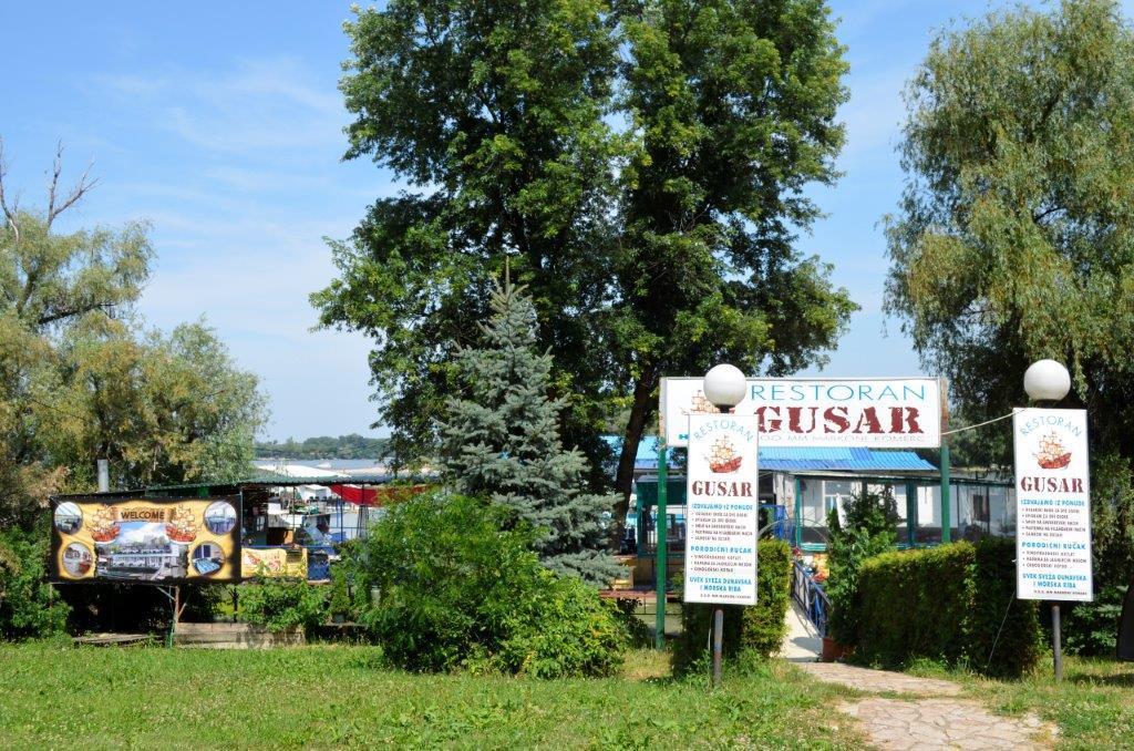 Splav Guest Hause Gusar Hotel Belgrád Kültér fotó