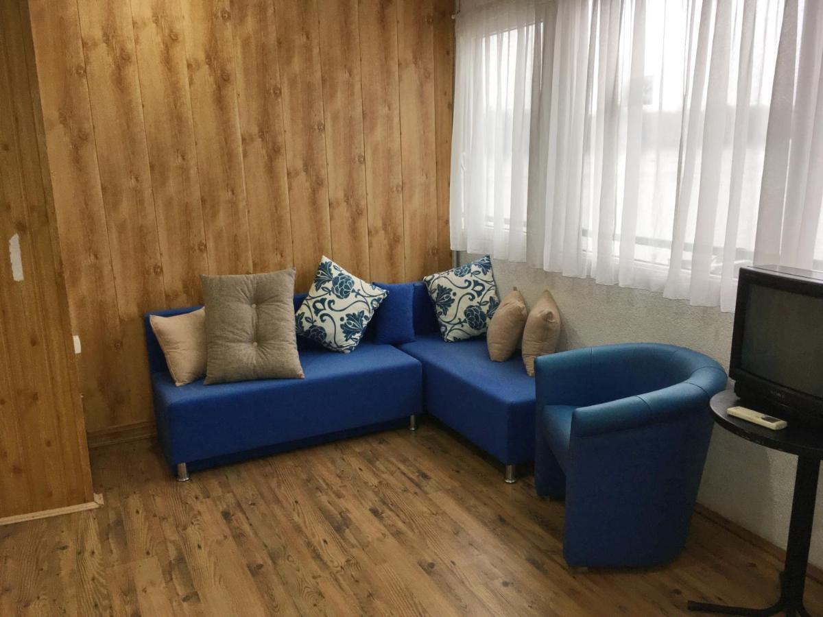 Splav Guest Hause Gusar Hotel Belgrád Kültér fotó