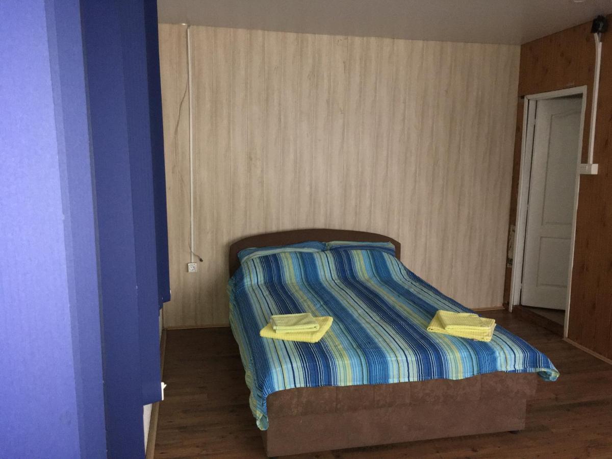 Splav Guest Hause Gusar Hotel Belgrád Kültér fotó